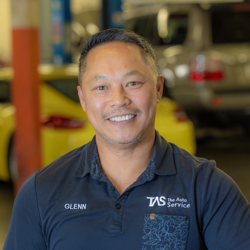 Glenn De Vega - The Auto Service