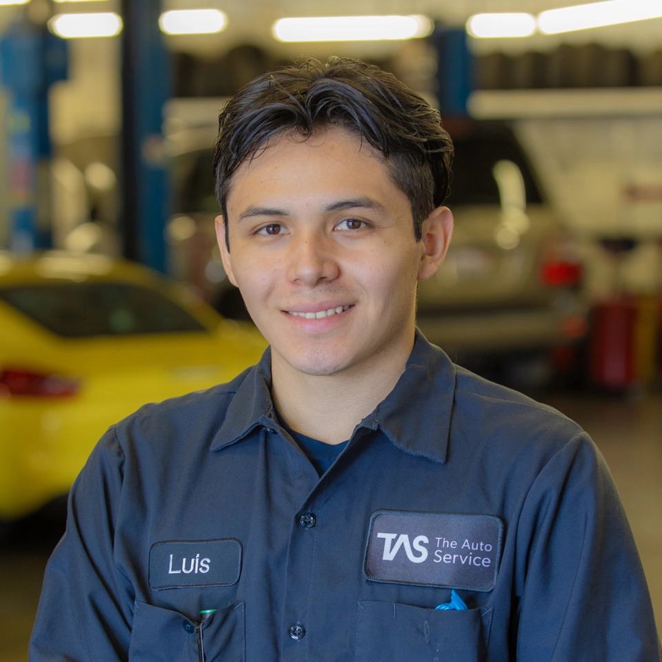 Luis Moreno - The Auto Service